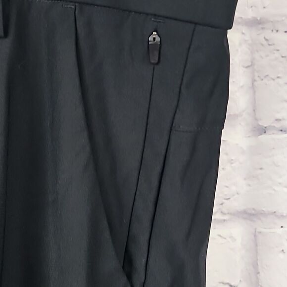 Kirkland Signature Men’s Performance Pant 40x30 Tech Stretch Zip Pockets Black - Picture 4 of 9